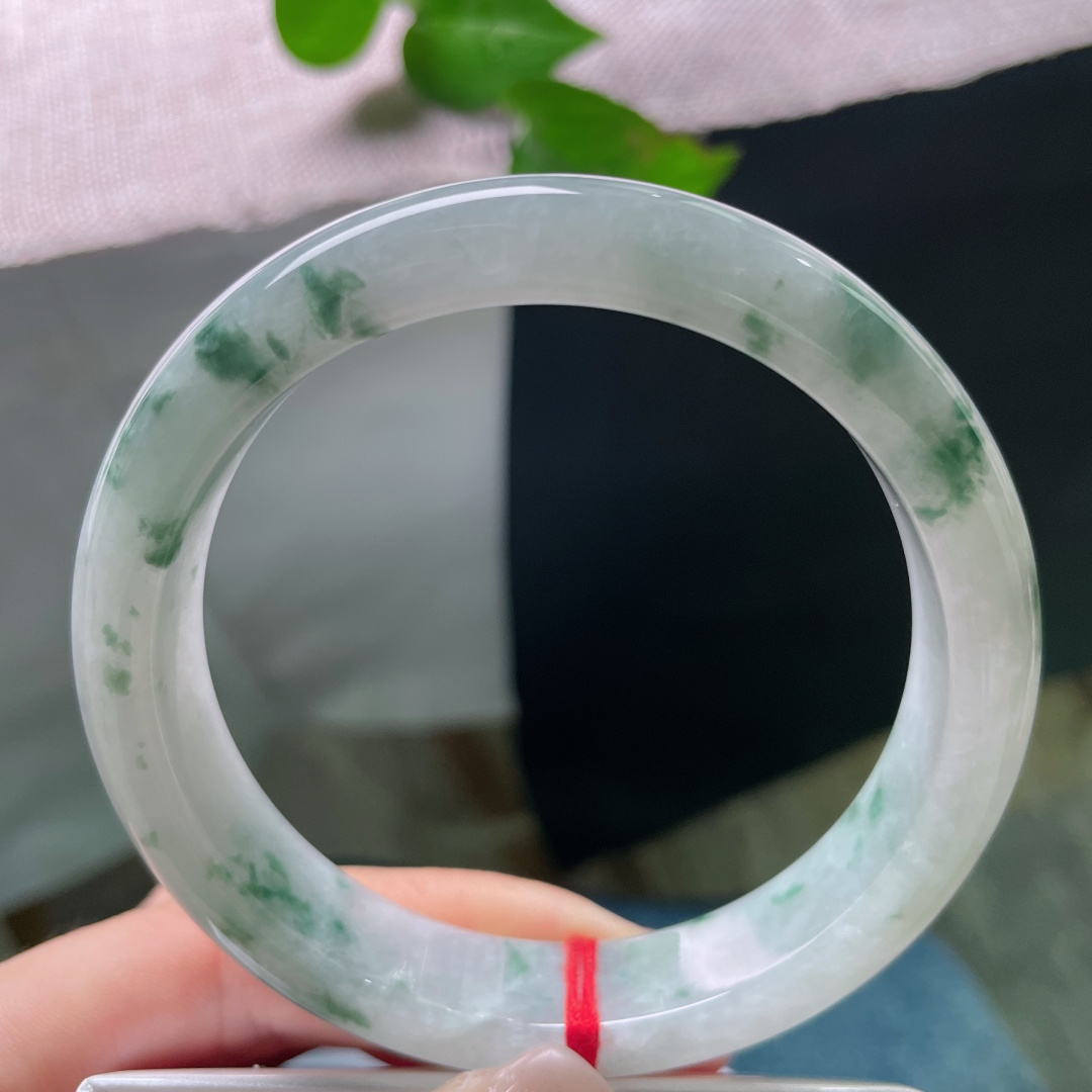 飘花正圈，水润，花色灵动飘逸，繁花似锦，大圈口，有纹，ss52208a