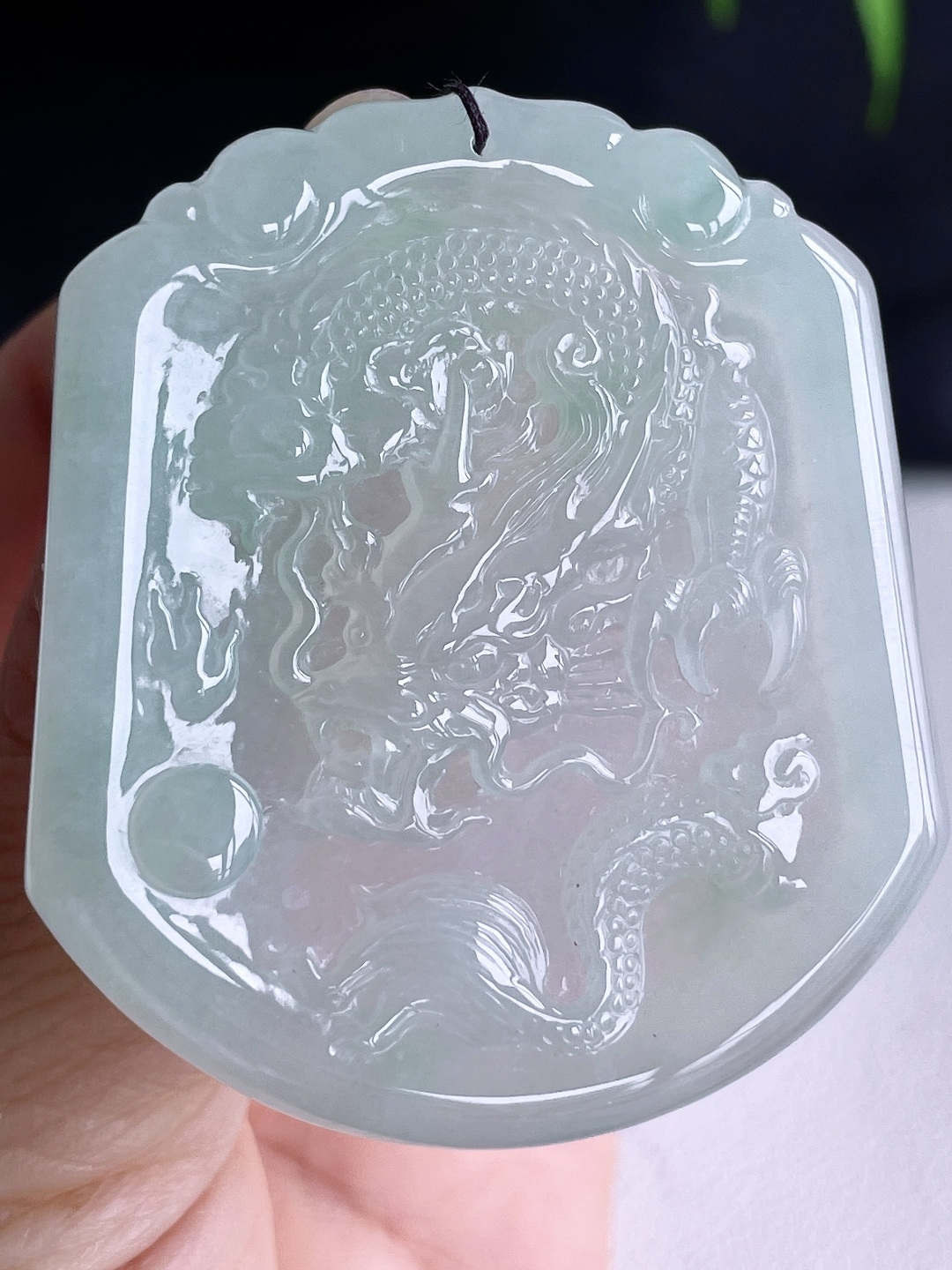 【裸石】糯冰晴水龙牌大龙牌吊坠【说明】缅料 无裂, 性比高【尺寸】50-45-5.2【重量】26.
