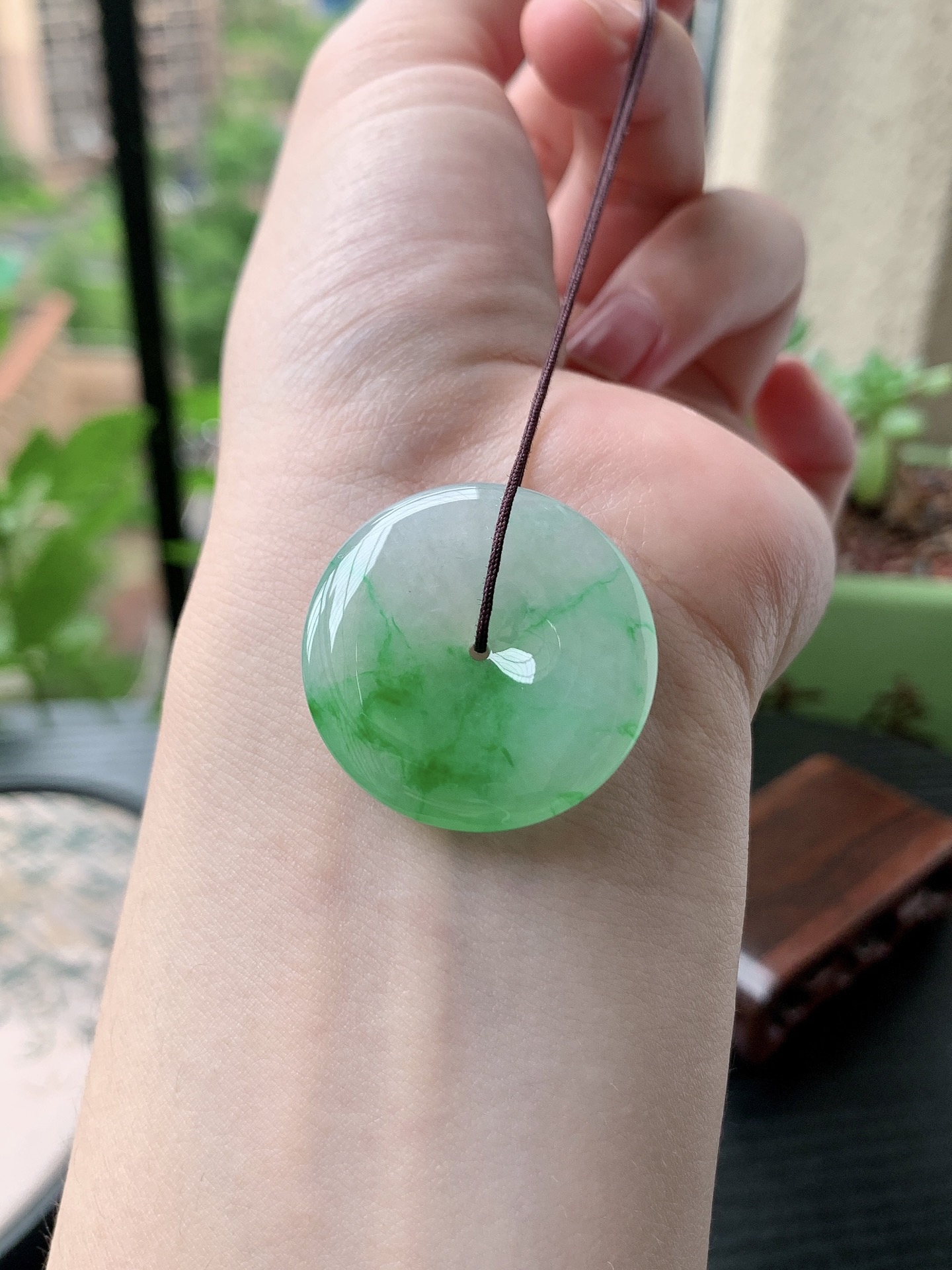 老坑冰种胶感飘阳绿平安扣吊坠,裸石尺寸:29.3-5.8mm