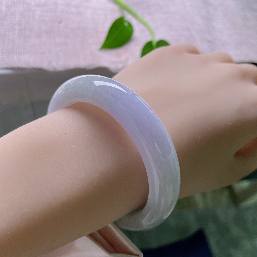 正圈，水润细腻，青山绿水，优雅永不过时，洒乌鸡，ss52096a