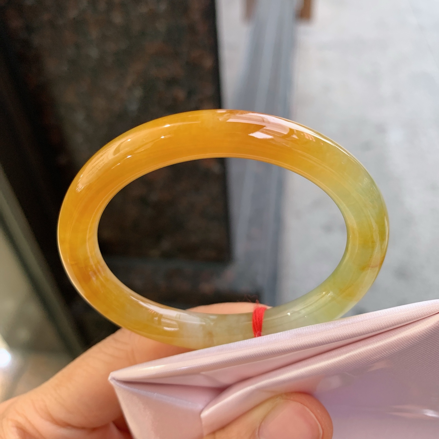 贵妃圆条黄翡 有纹 色好