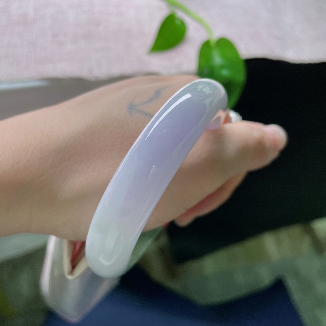 正圈，水润细腻，青山绿水，优雅永不过时，洒乌鸡，ss52096a
