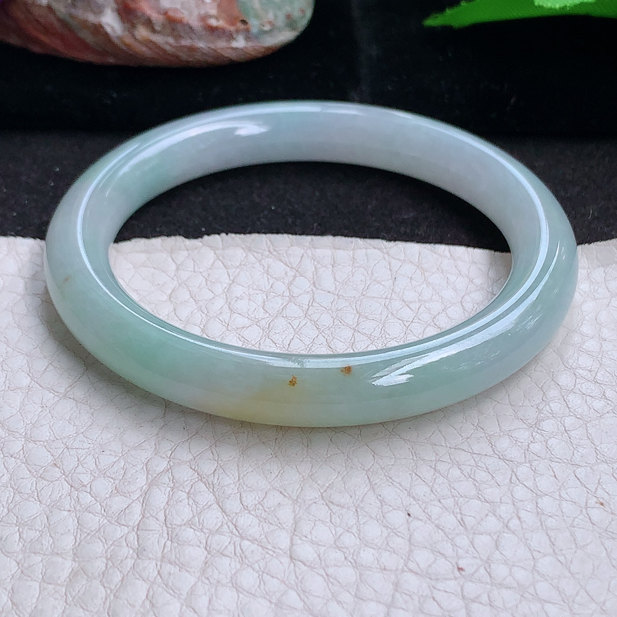 z实拍53*8.3叮当镯 缅甸翡翠a货玉手镯 冰飘花圆条玉手环 美人镯