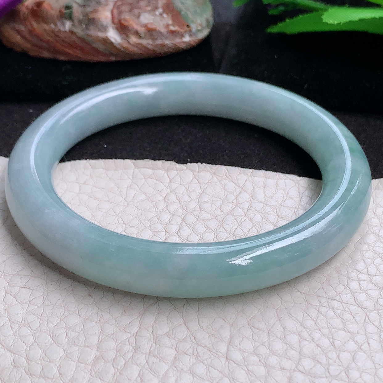 js实拍58.6*10.5美人镯 缅甸翡翠a货玉手镯飘花胶感圆条玉手环 叮当镯