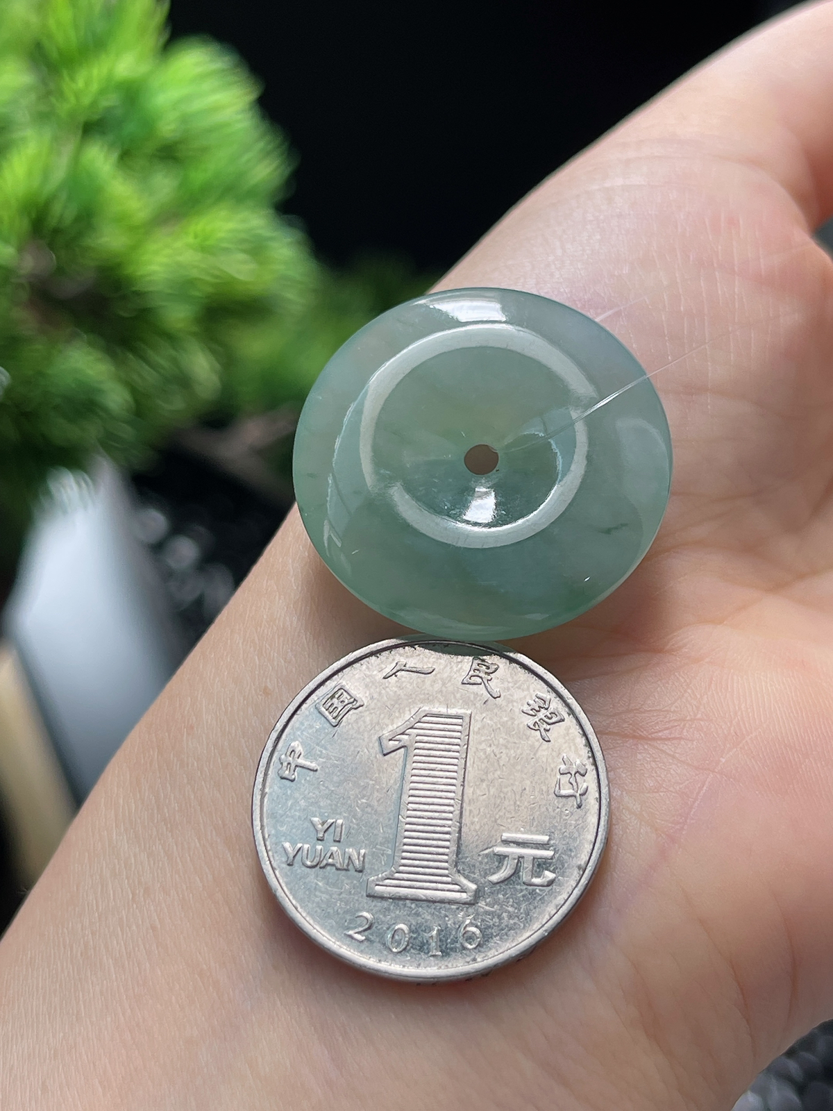 翡翠冰糯飘花平安扣