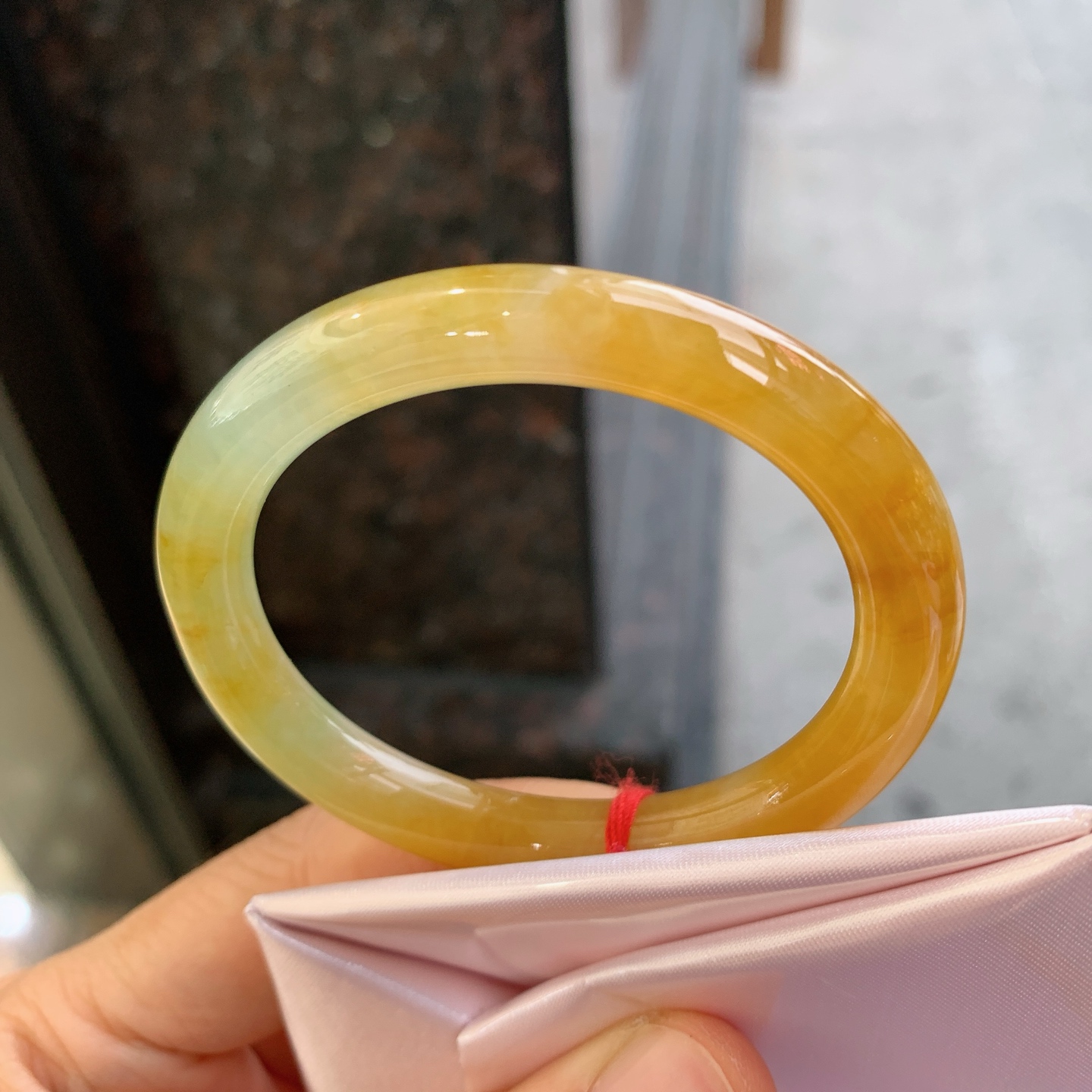 贵妃圆条黄翡 有纹 色好