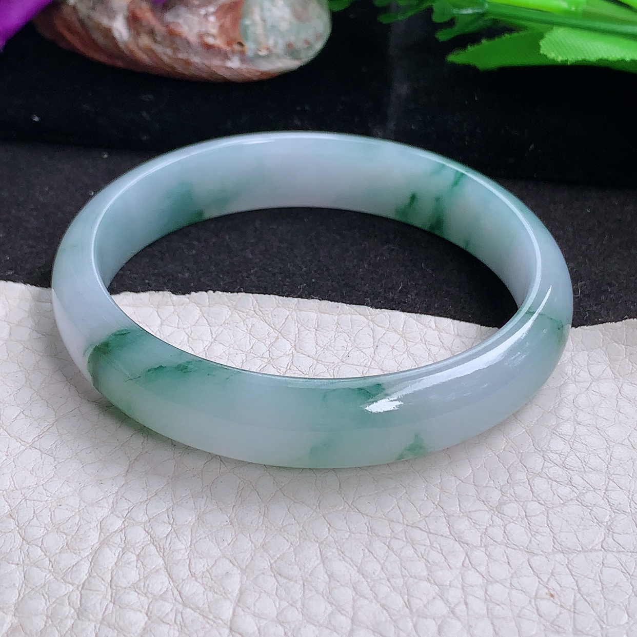 yh实拍56*12*6.8平安镯 缅甸翡翠a货玉手镯 冰飘花宽边玉手环