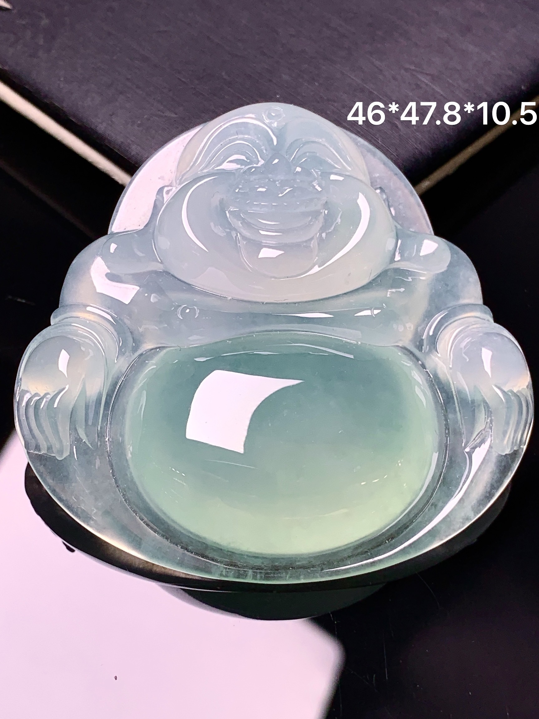 冰种佛公吊坠 玉质细腻 色泽艳丽清新 水润亮眼 整体尺寸46*47.8*10.5 c5