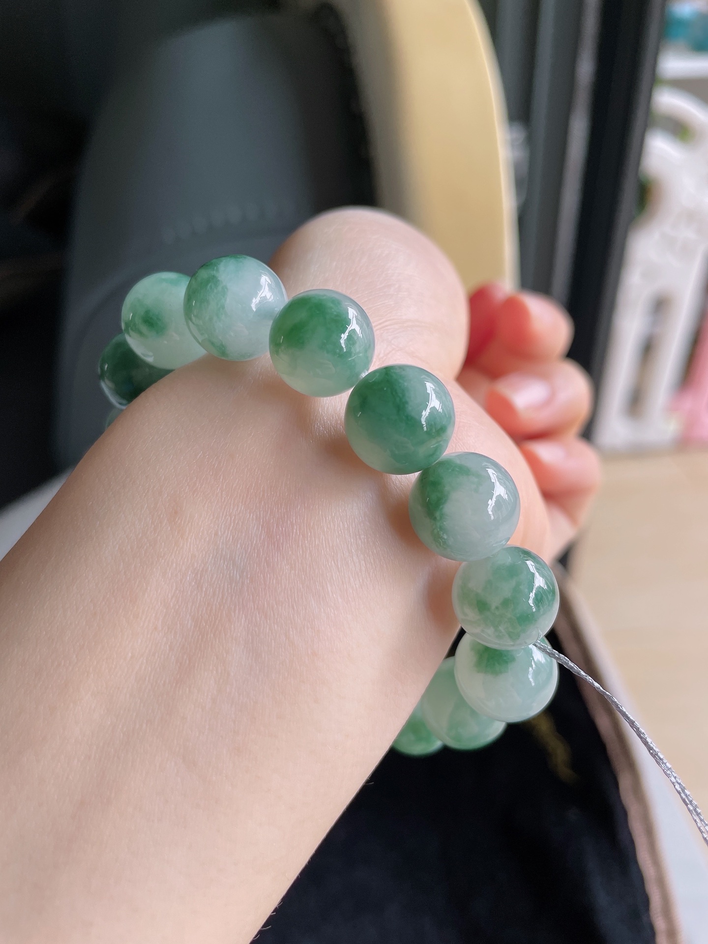 缅甸天然翡翠A货，冰飘花手串，尺寸：12.5mm