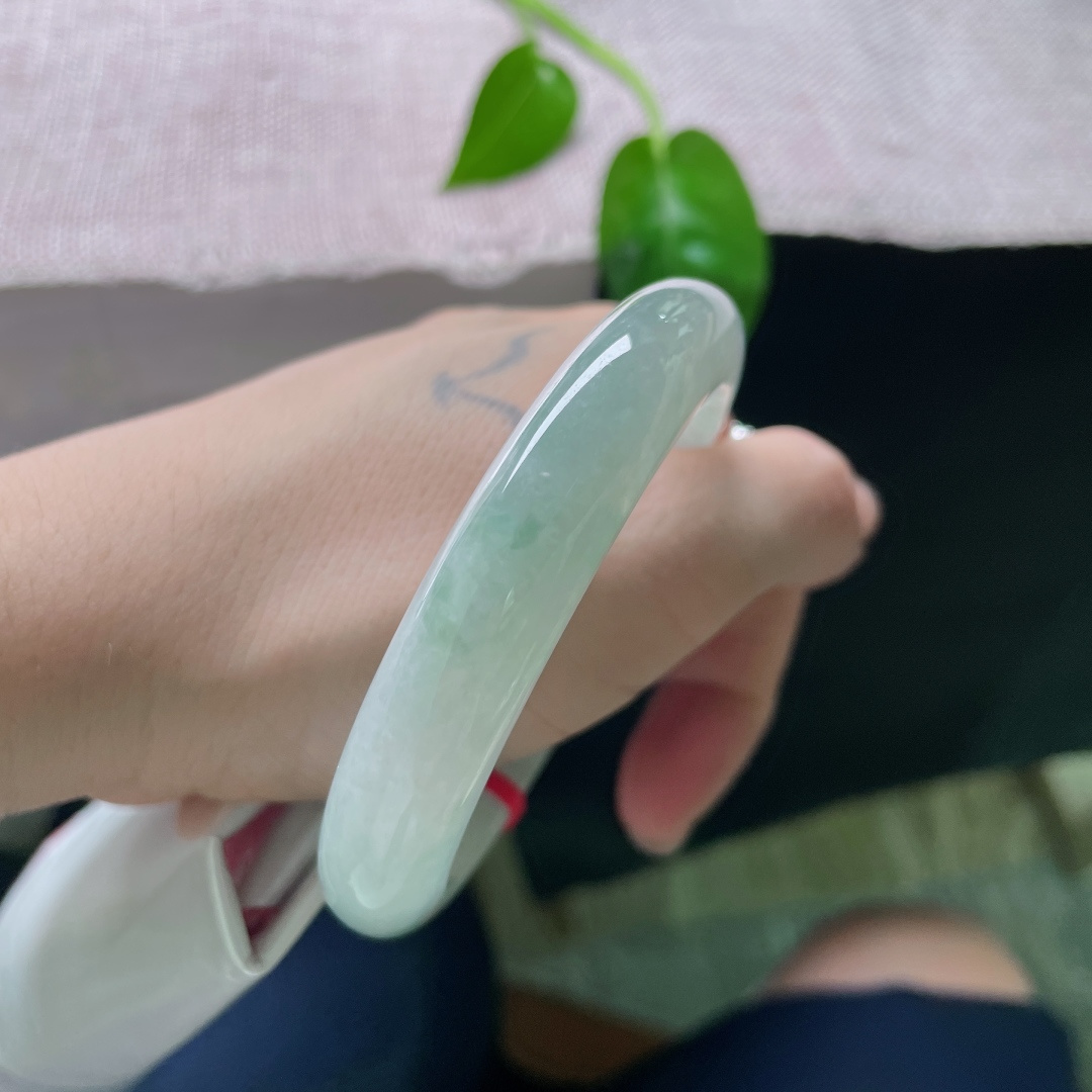 56.7/11.6/8.5，晴水正圈，清水出芙蓉，天然去雕饰。干净清透，皮纹，ss55338a