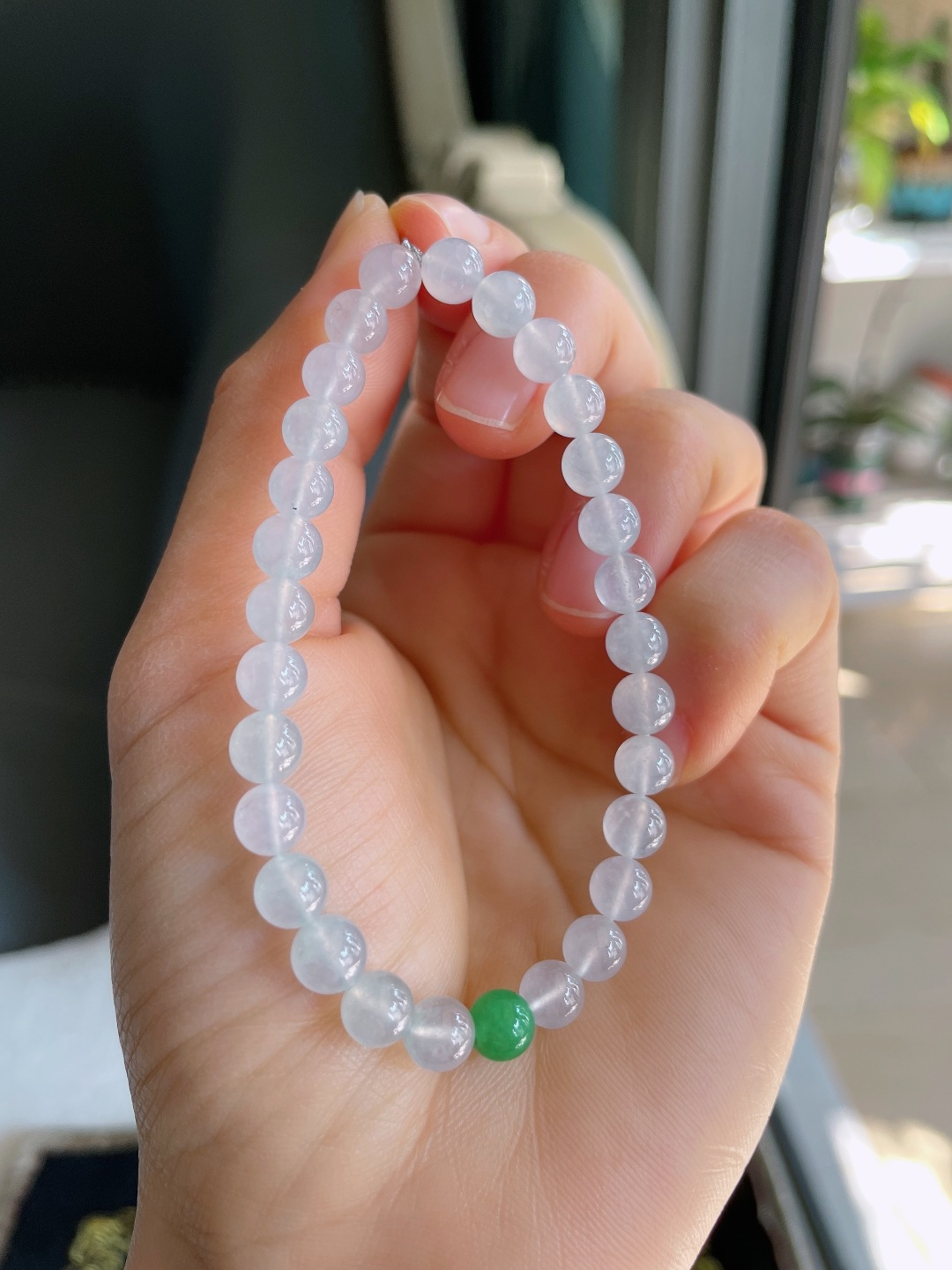 缅甸天然翡翠A货，冰种冰双彩手串，尺寸：6.2mm。【编3538】