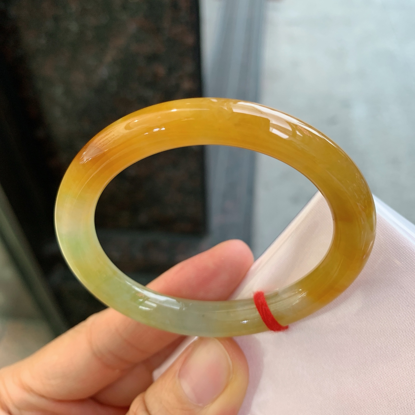 贵妃圆条黄翡 有纹 色好
