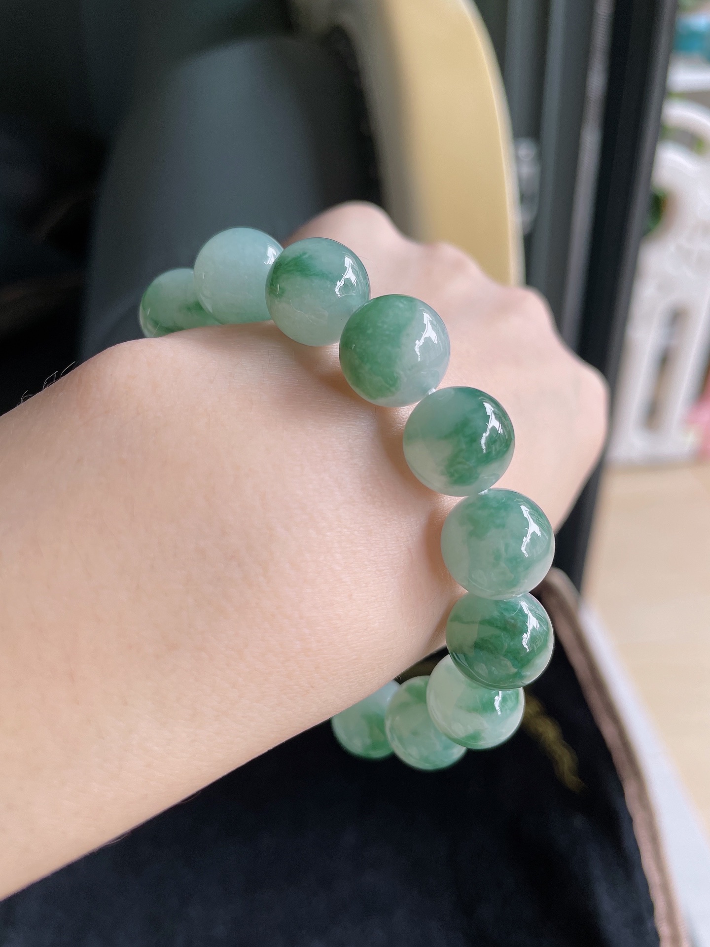 缅甸天然翡翠A货，冰飘花手串，尺寸：12.5mm