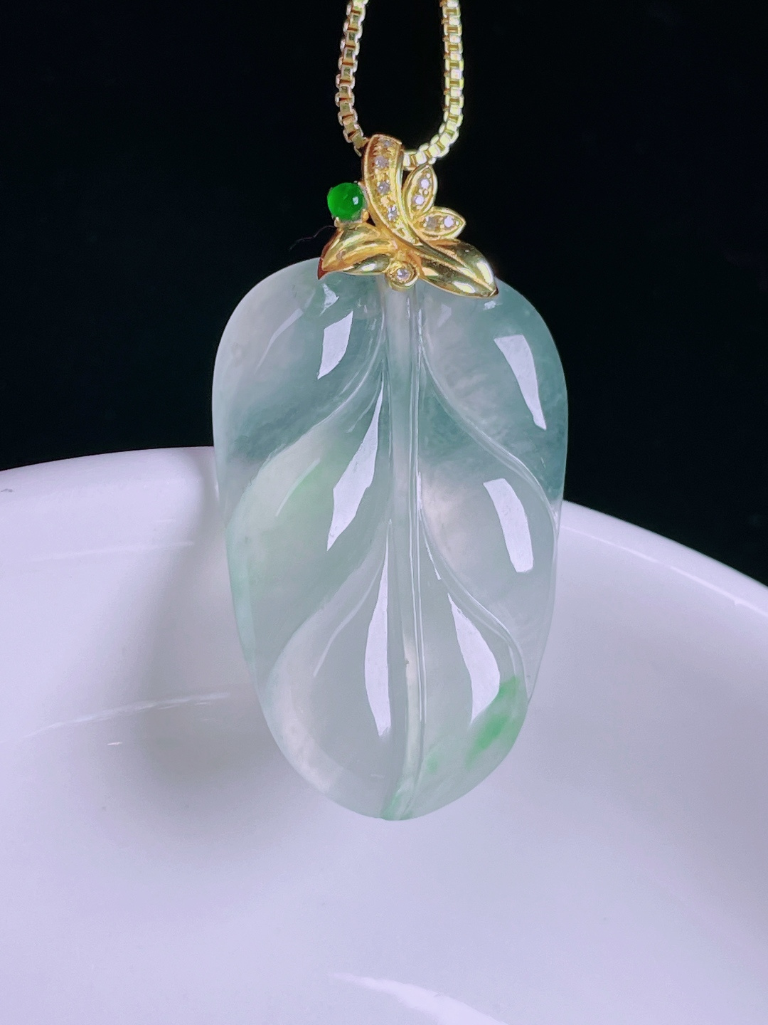 ️树叶，老种起光，细底通透，尺寸：33/27.5/18/3.4mm0523