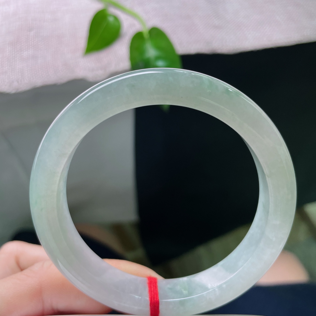 56.7/11.6/8.5，晴水正圈，清水出芙蓉，天然去雕饰。干净清透，皮纹，ss55338a