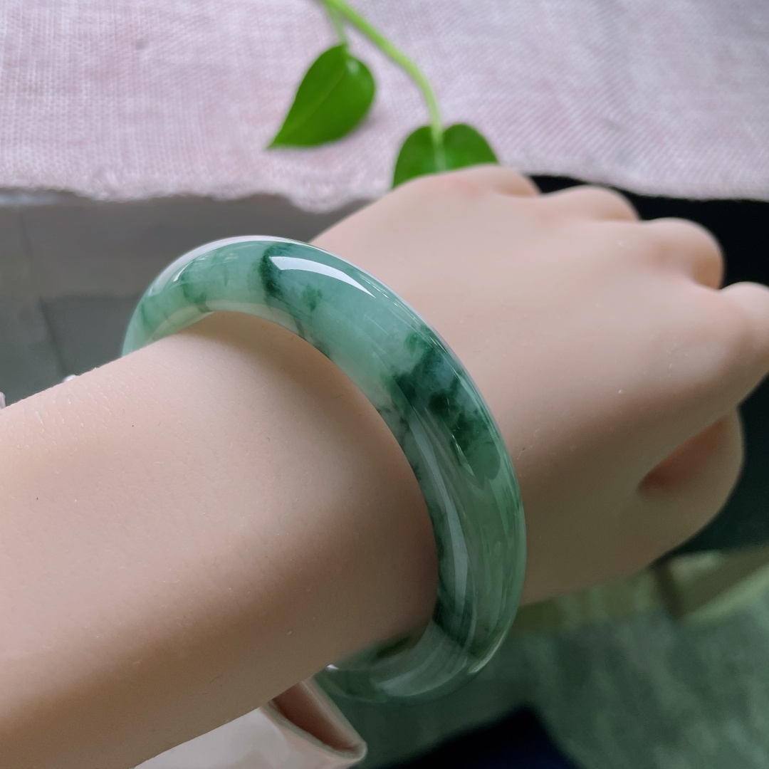 飘花正圈，水润细腻，婉间风华，贵气，清雅，无裂，ss52281a