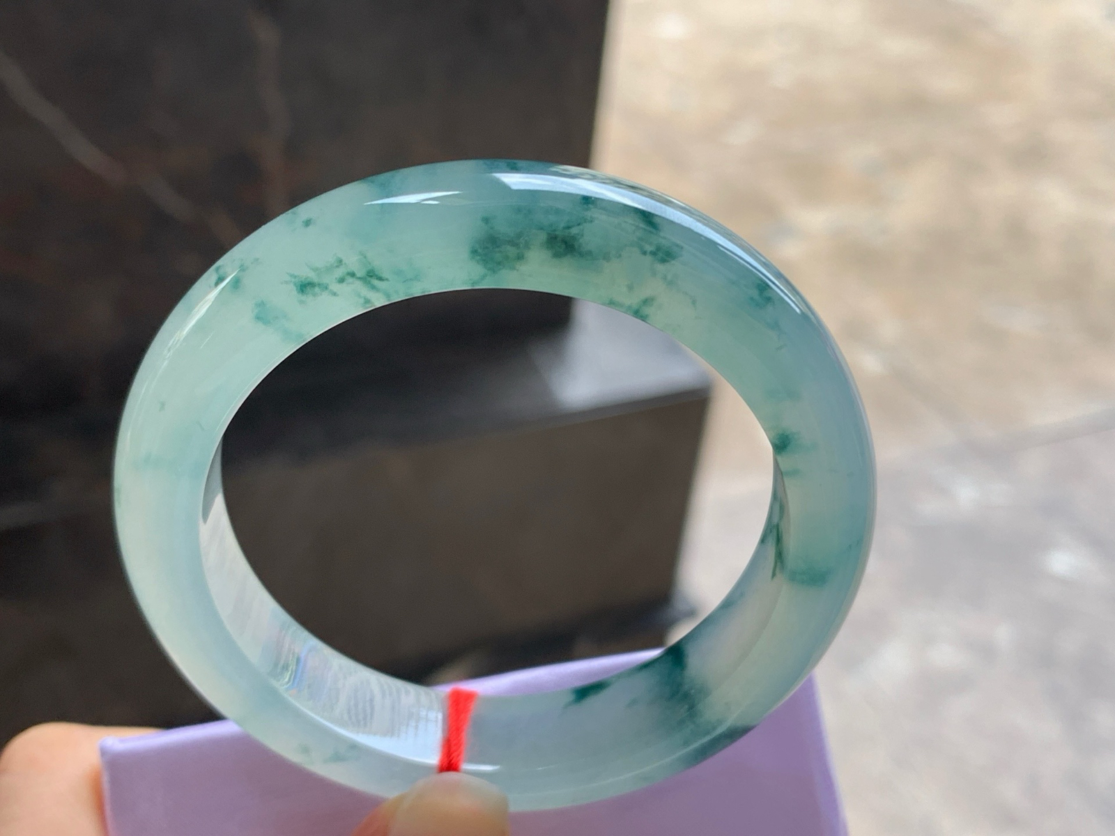 53-12.3-8.5

蓝花手镯^_^