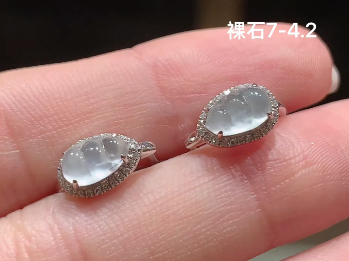 ️ 18K 冰种福豆耳扣 无裂, 尺寸，7-4.2