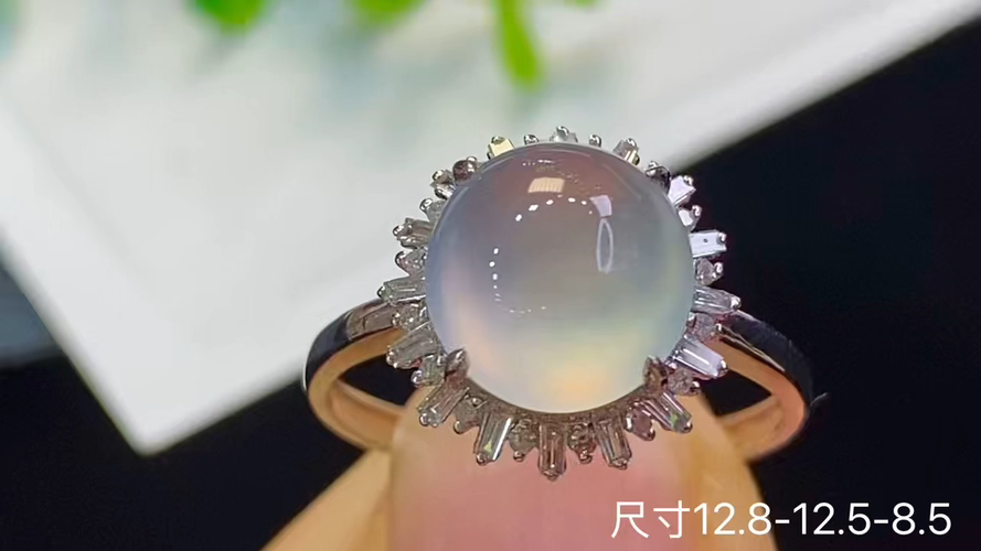 ️18k金+钻玻璃种蛋面戒指，无裂，捡漏的来哦，12.8-12.5-8.5
