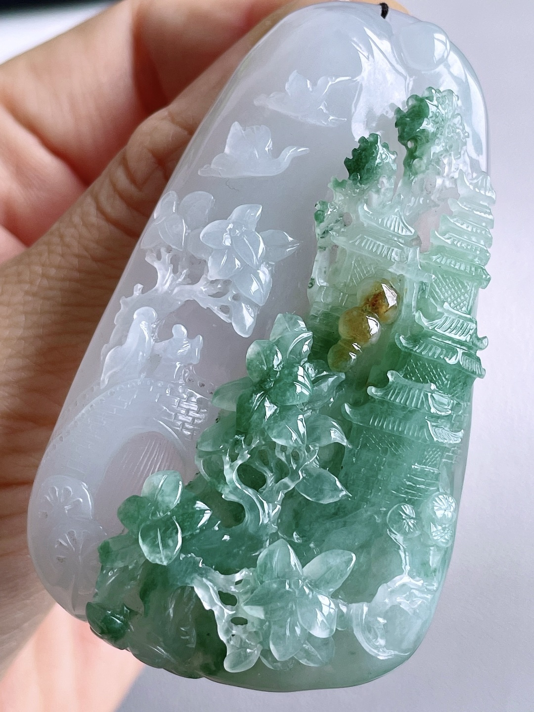 糯冰飘花山水牌大山水牌吊坠，无裂，性比高