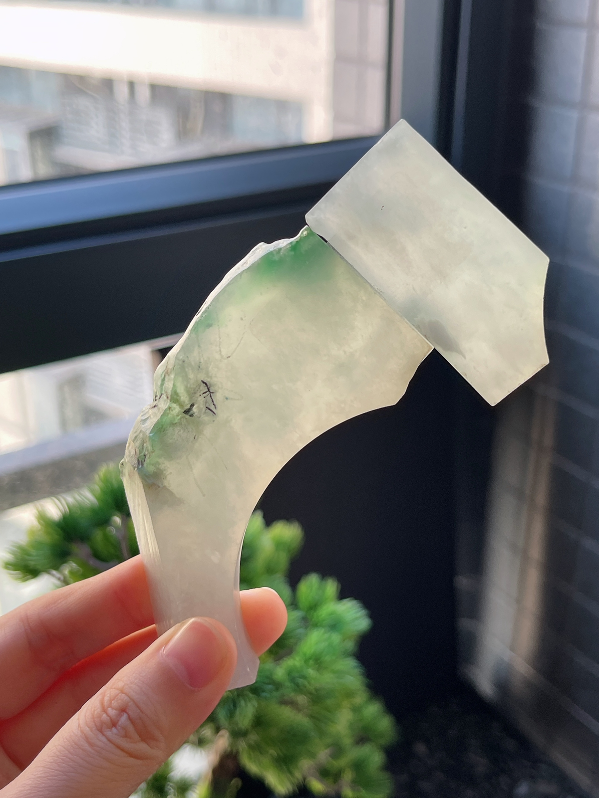 翡翠冰糯淡绿色片料