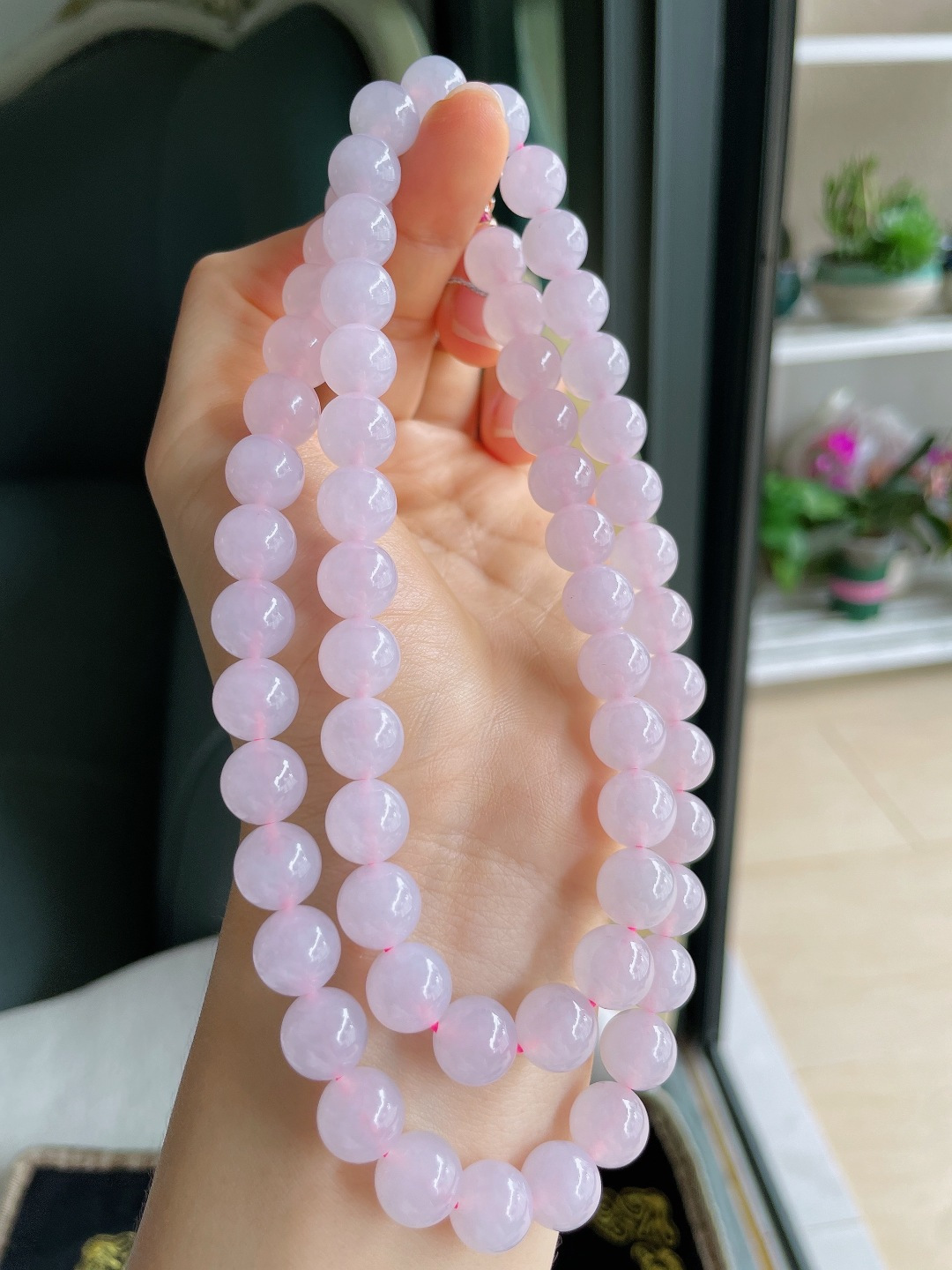 缅甸天然翡翠A货，珠链，尺寸：9.8mm61颗。【编2283】