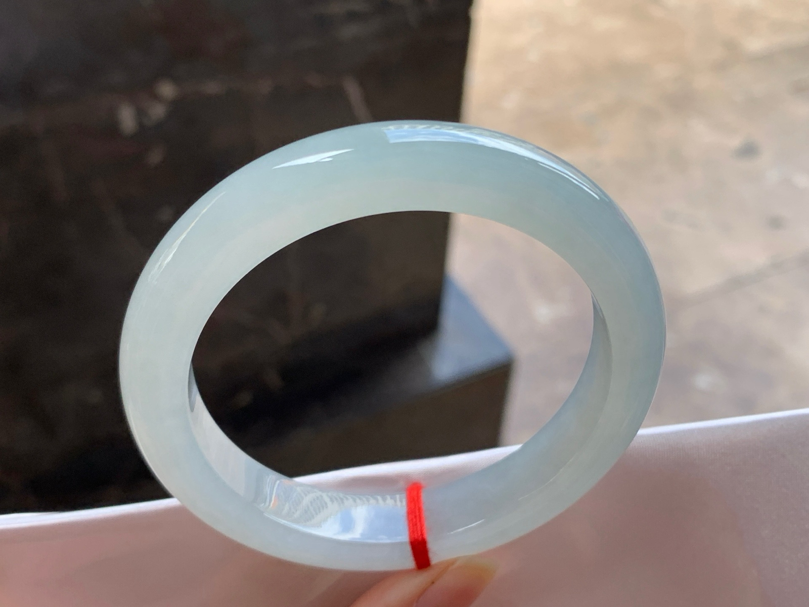 60-12.1-9.5

冰种手镯^_^水润 清新