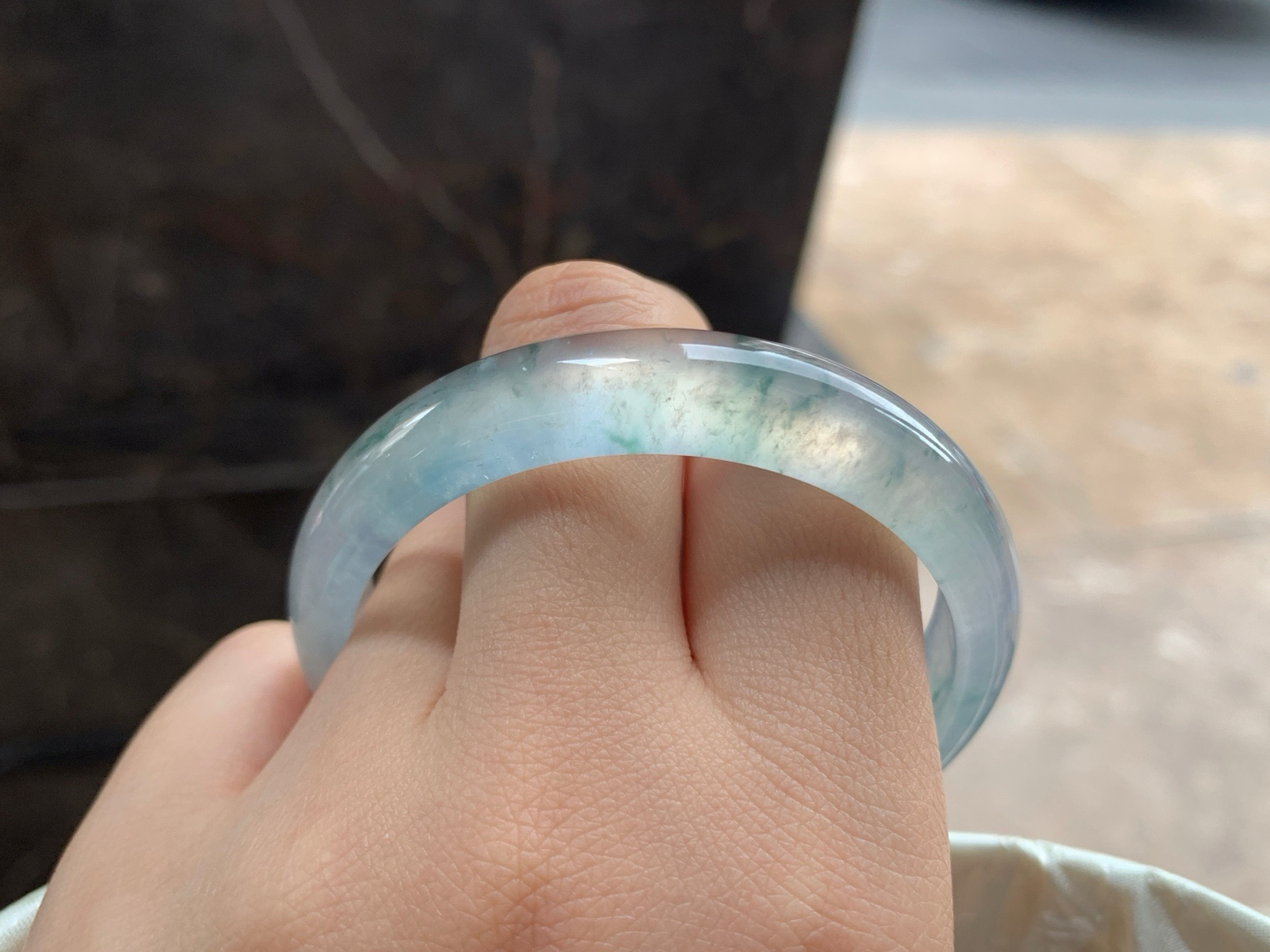 52-11.5-6.6

冰蓝花手镯^_^冰透