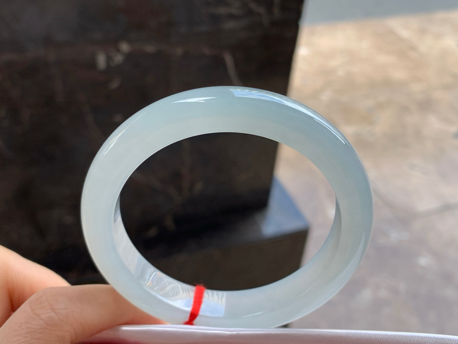 60-12.1-9.5

冰种手镯^_^水润 清新
