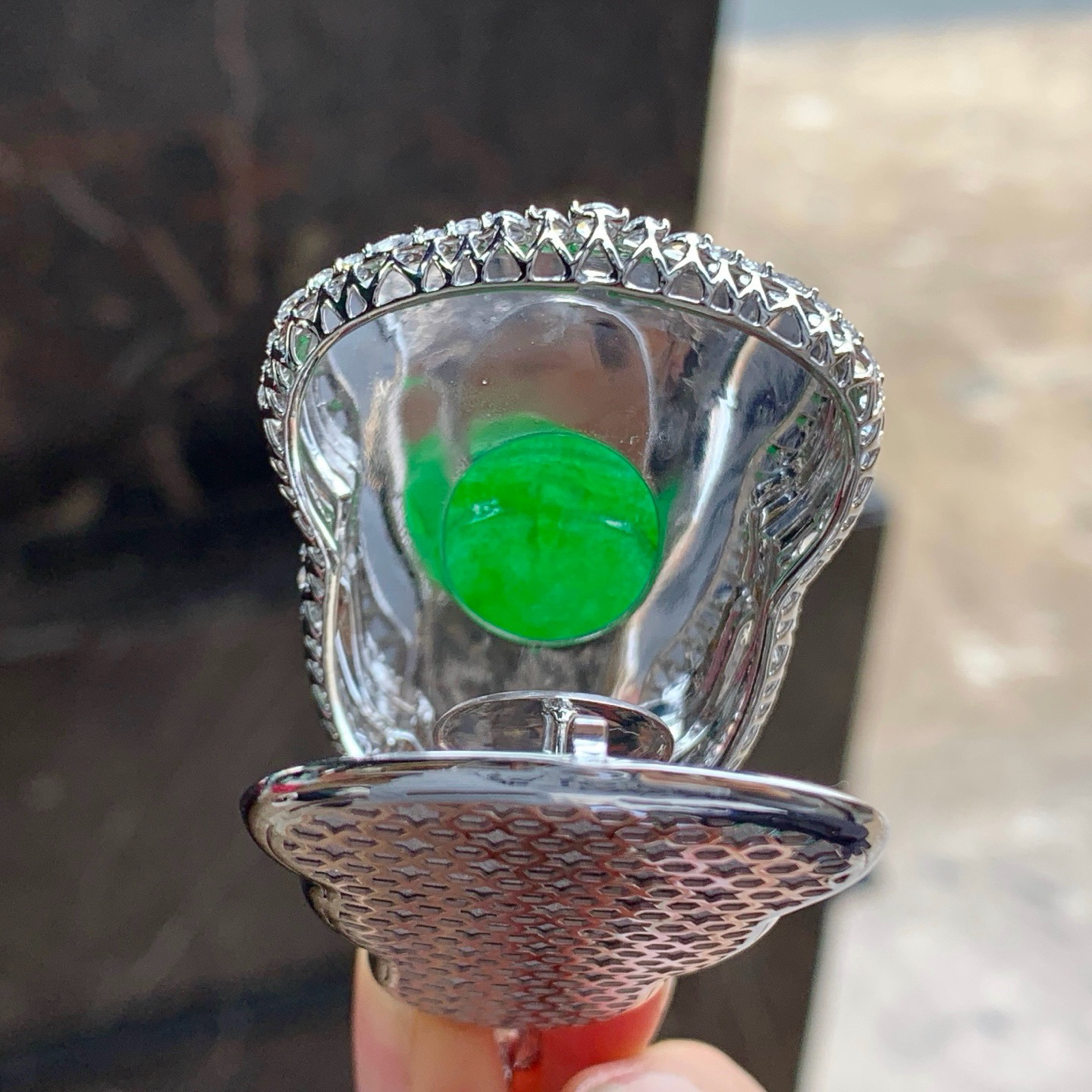 金钻镶嵌辣绿色观音^_^正装 鲜艳