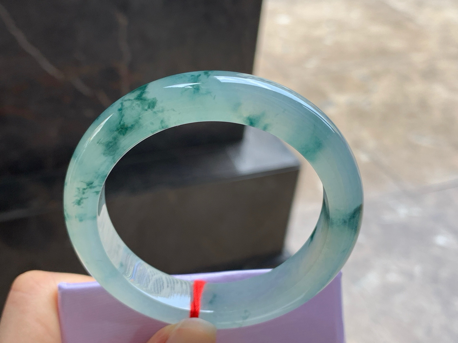 53-12.3-8.5

蓝花手镯^_^