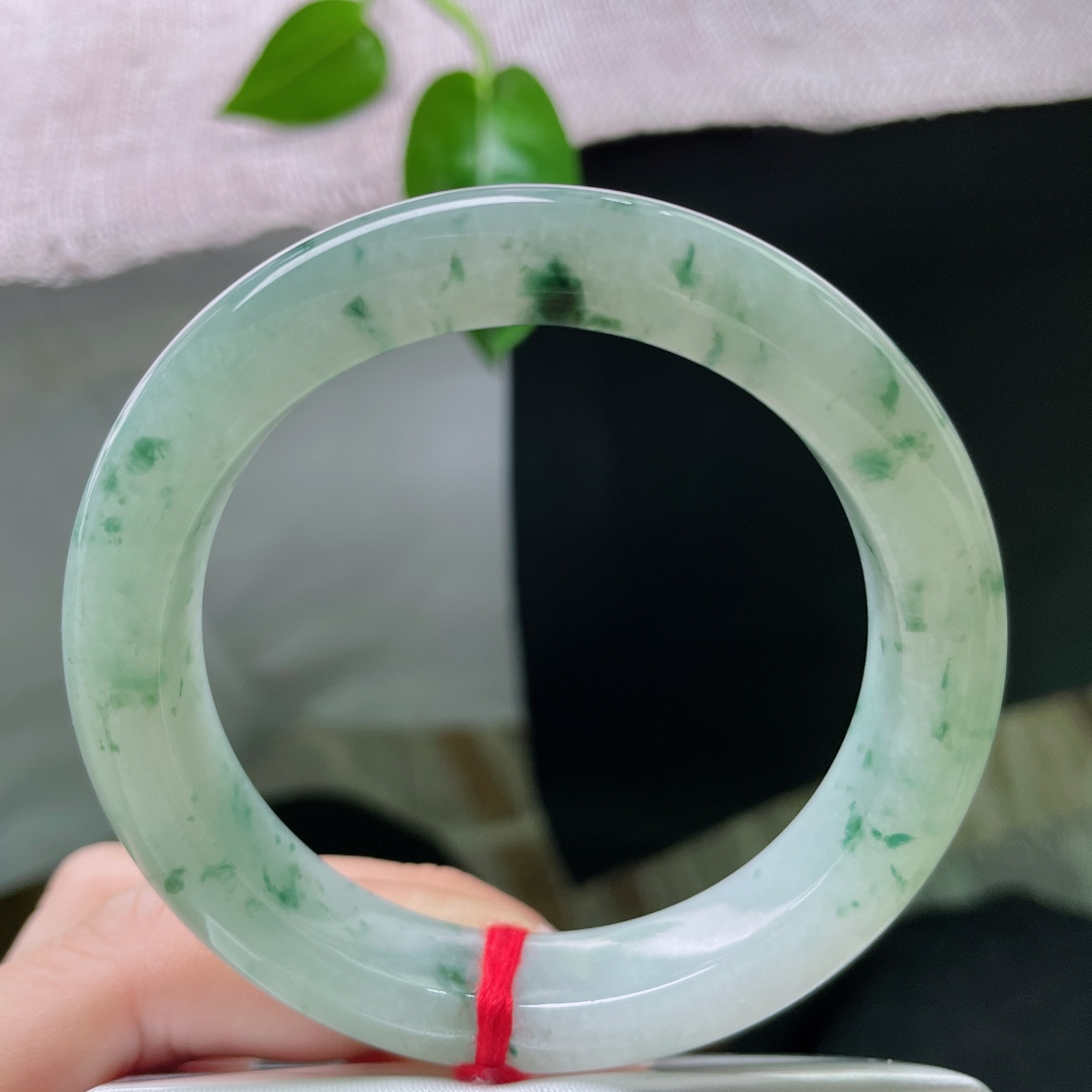 飘花正圈，花色灵动飘逸，一树繁花，腕间的星辰，有棉线，ss53711a