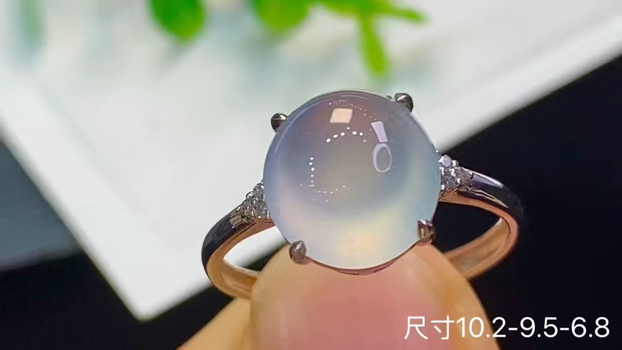 ️ 18k金+钻玻璃种蛋面戒指，无裂，捡漏的来，10.2-9.5-6.8