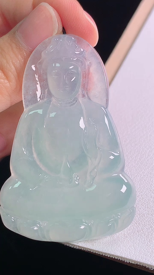 冰种观音，无裂，尺寸:53.9-35.5-5.4mm 18