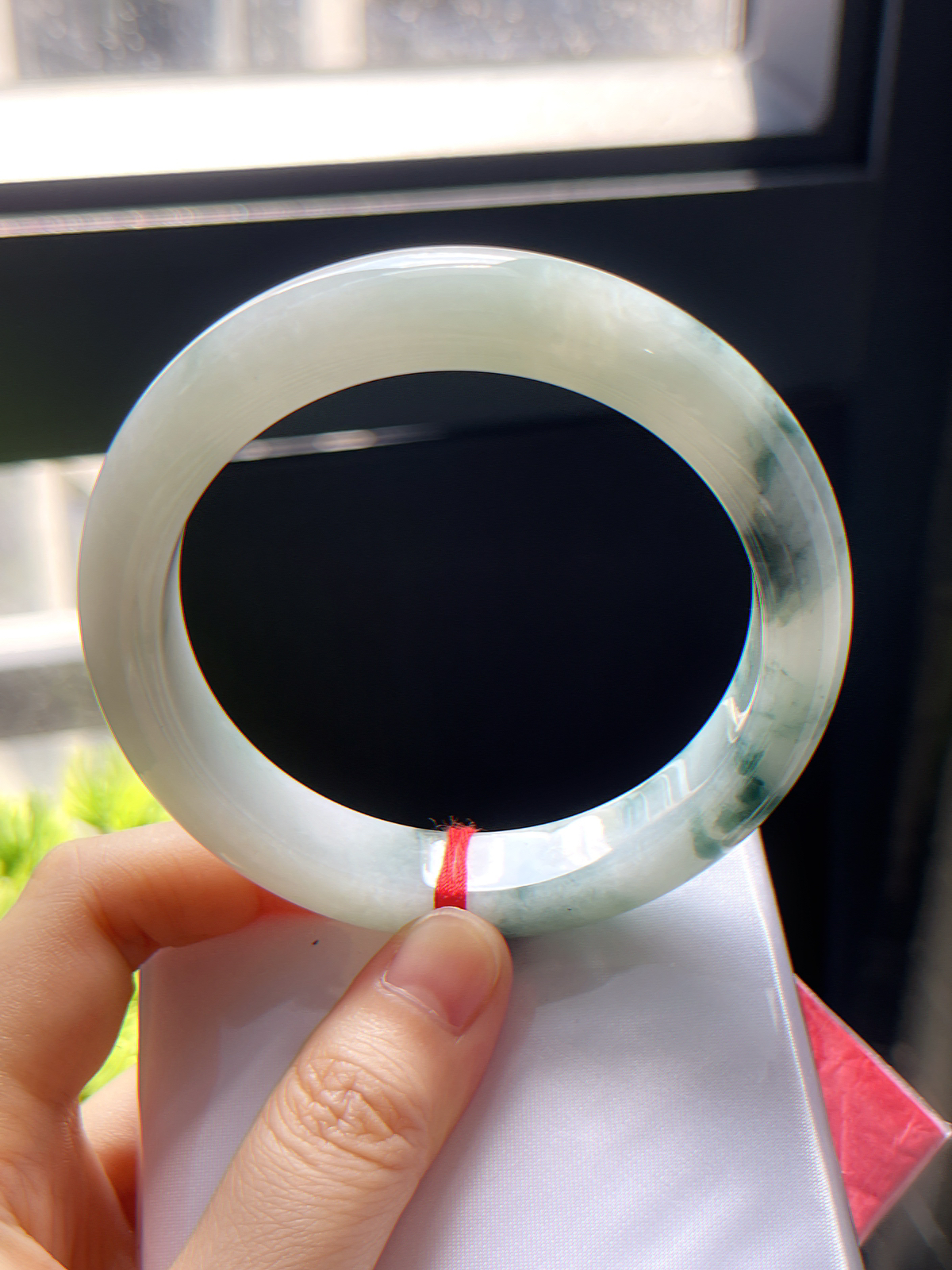正圈59.5，糯化飘花翡翠手镯