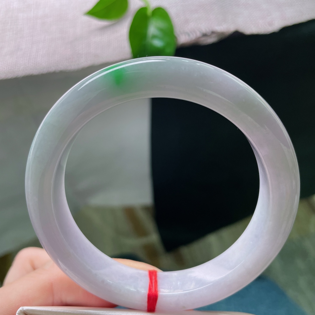 春彩正圈，水润，色系甜美，一抹翠色，优雅，有纹，ss53174a