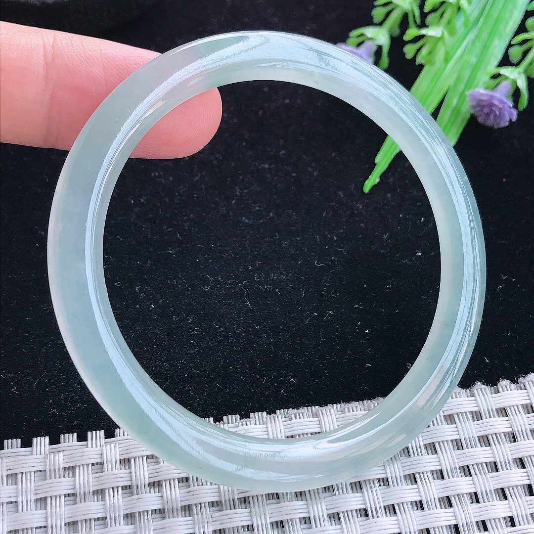 实拍A货翡翠53/5.3/7.4叮当镯冰种果冻胶冰晴细条手镯玉手镯