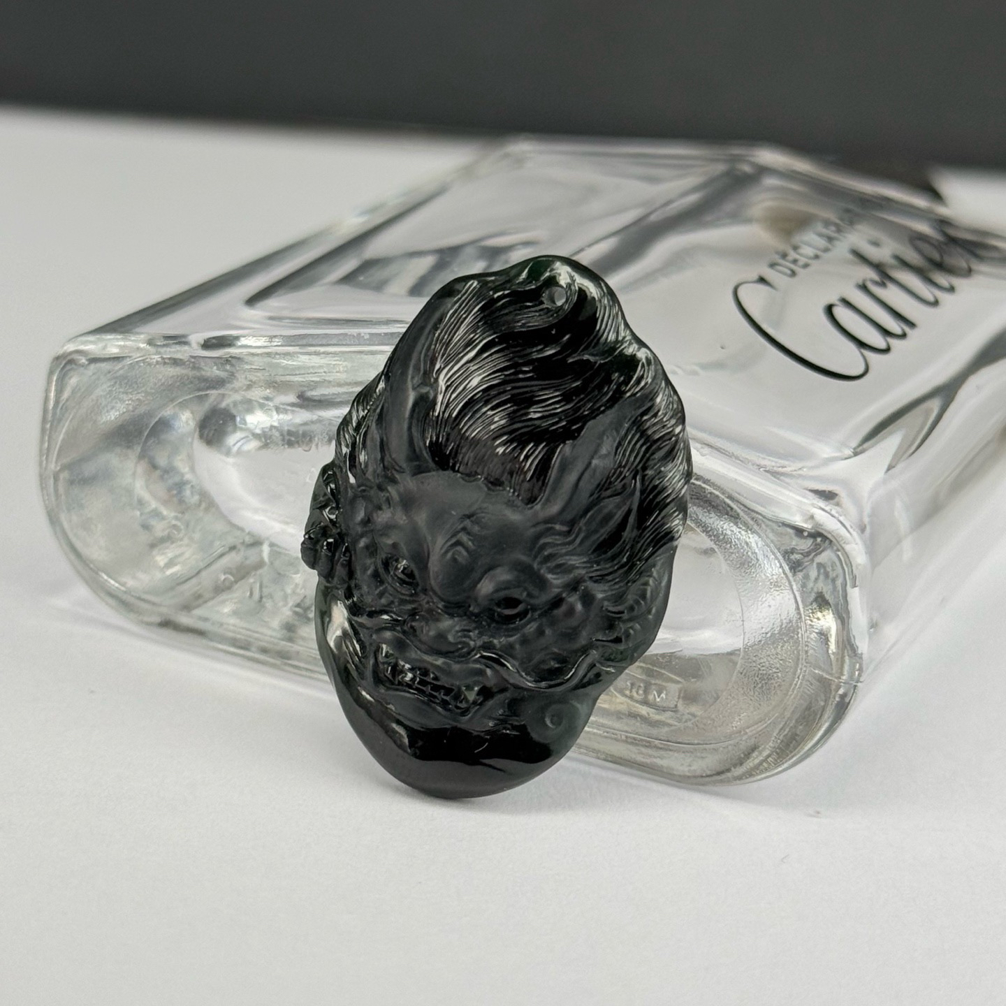 精品墨翠龙头 种好色正 黑度极好 打灯通透 油性十足 尺寸35.2