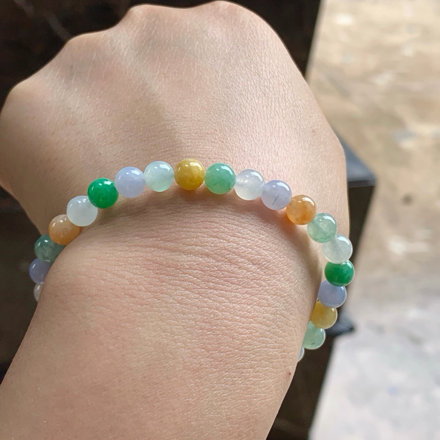 彩色手串^_^鲜艳