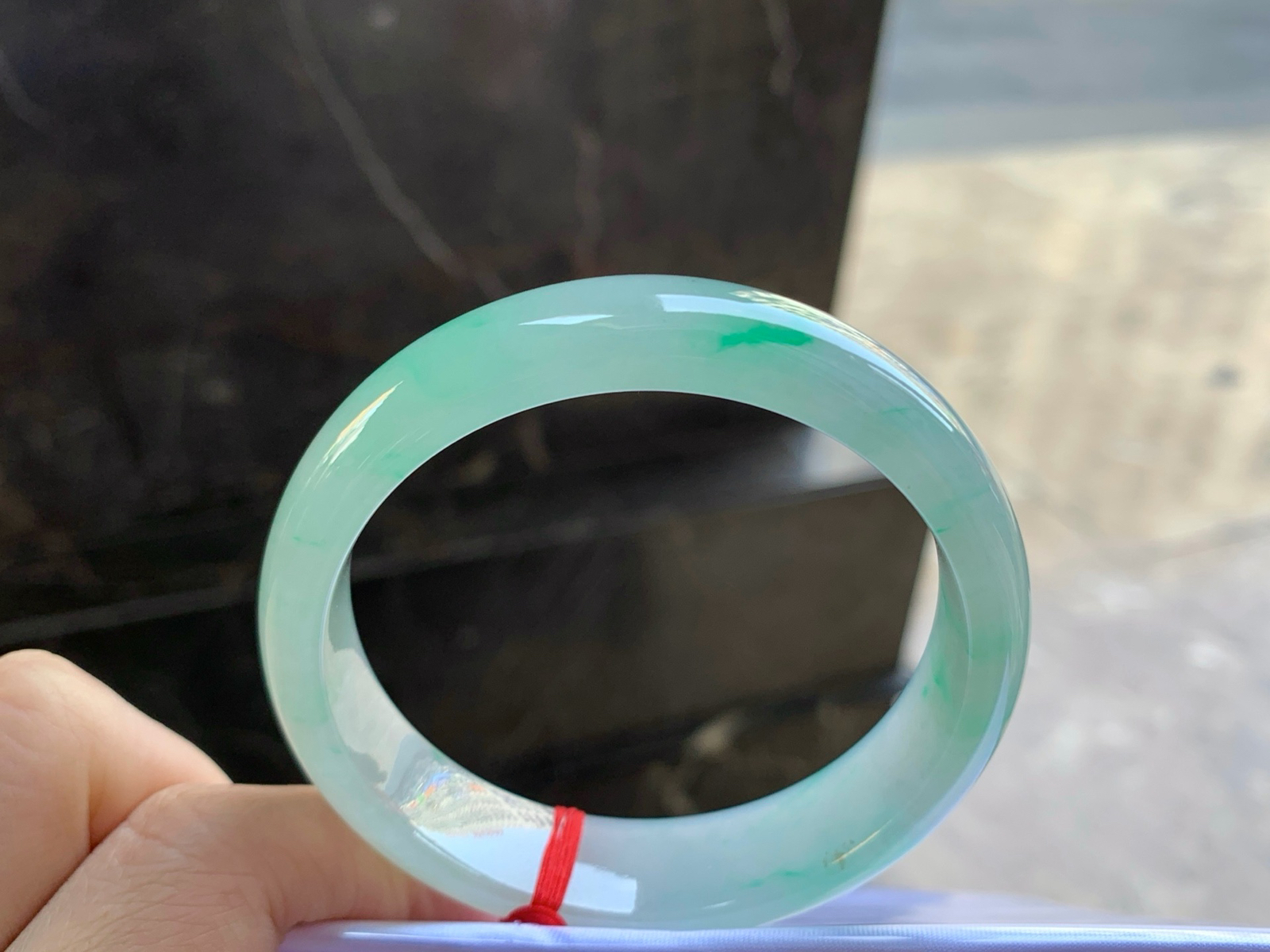 57-14.5-7.5

飘绿手镯^_^色阳 细腻