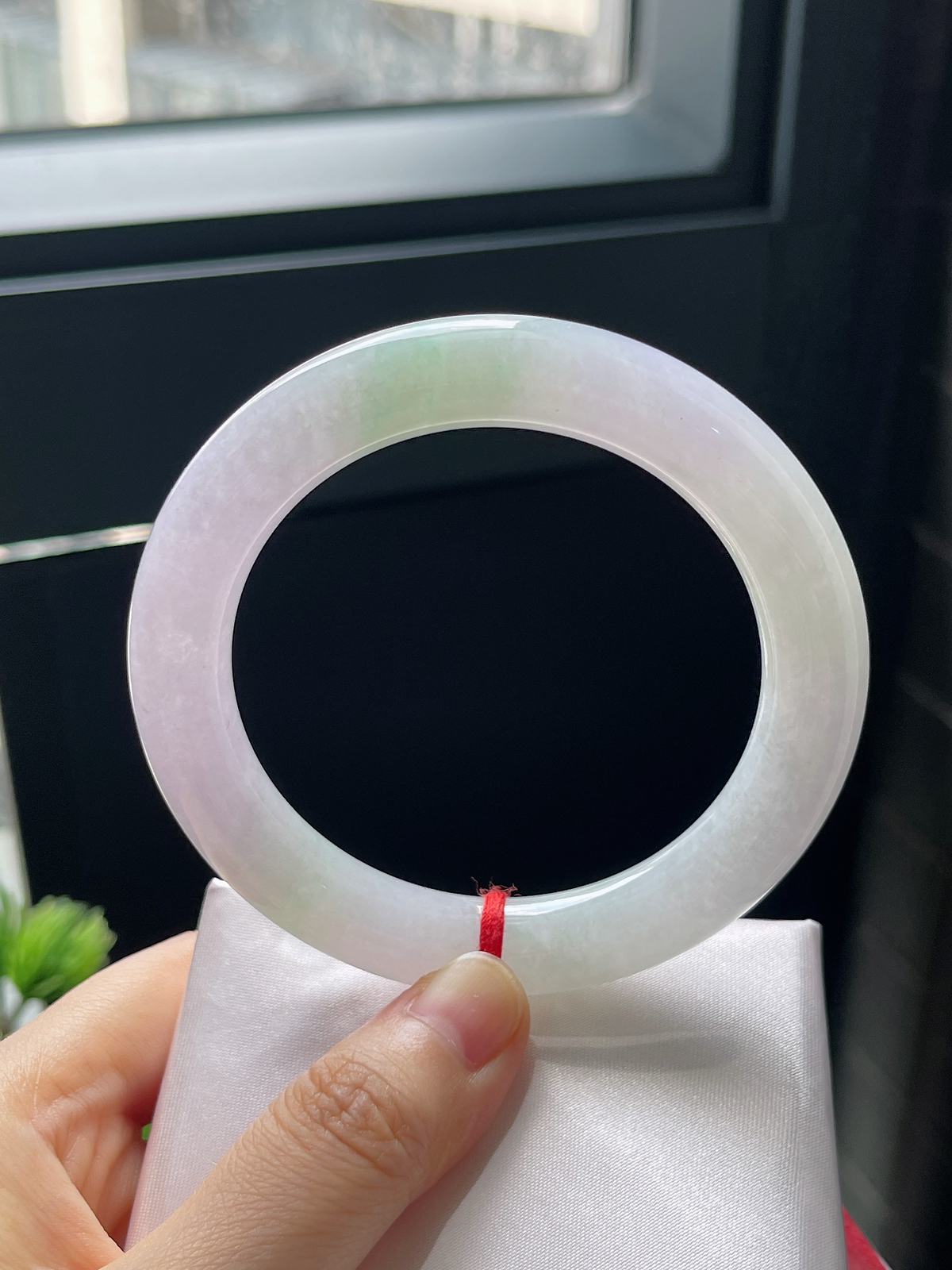 圆条57.5，冰糯春带彩翡翠手镯
