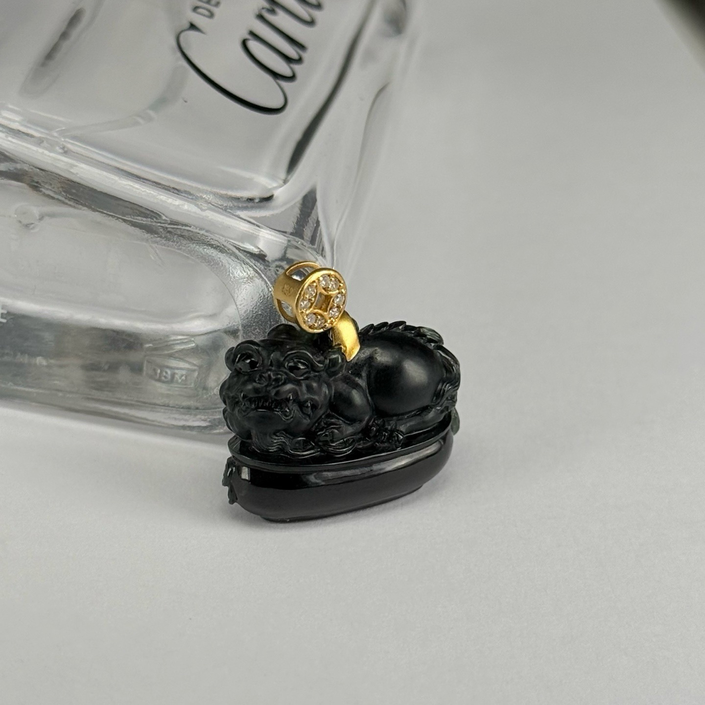 精品18k墨翠招财貔貅 种好色正 黑度极好 打灯通透 油性十足  尺寸23.5