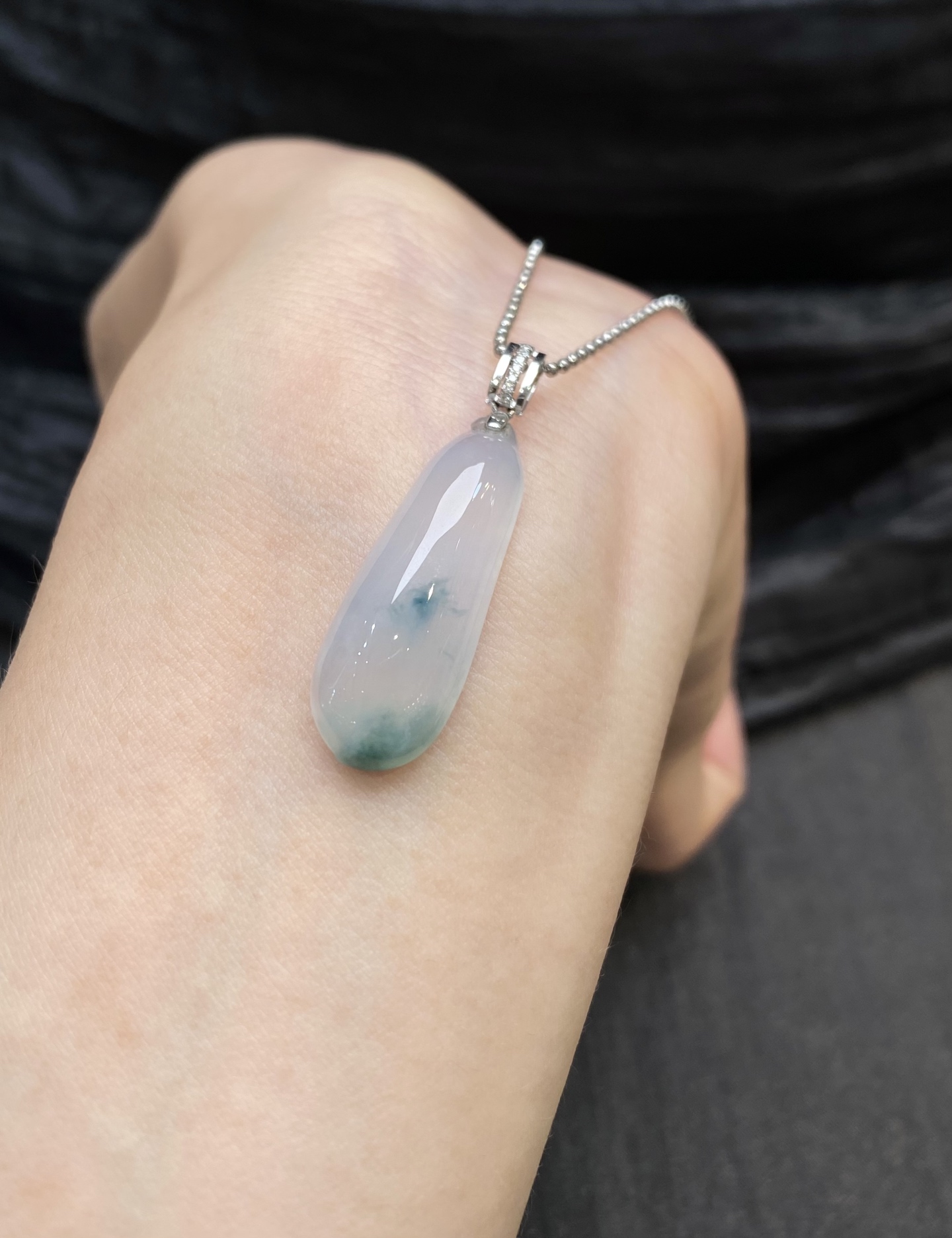 冰飘花福瓜吊坠·金，整·35.6-11-6.3mm，裸·29-11-6.3mm
