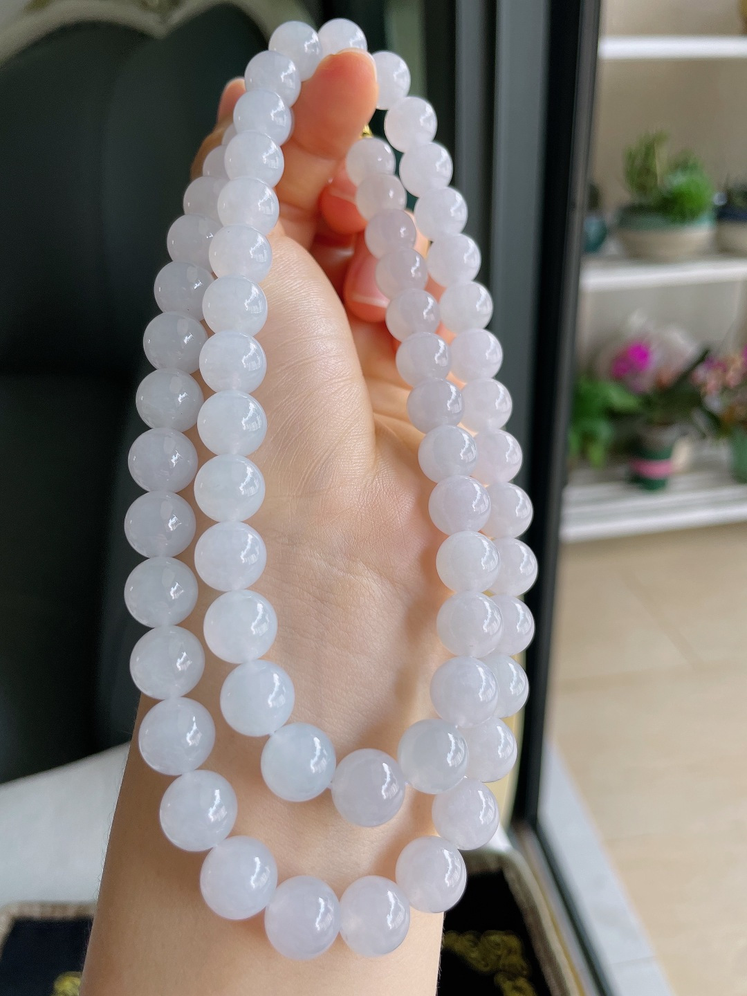 缅甸天然翡翠A货，冰润白冰珠链，尺寸：10mm62颗。【编4112】