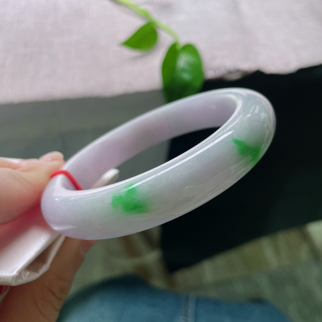 春彩正圈，水润，色系甜美，一抹翠色，优雅，有纹，ss53174a