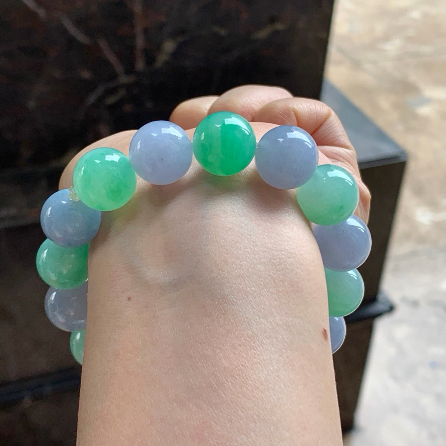 春带彩手串^_^玉质温润 清新