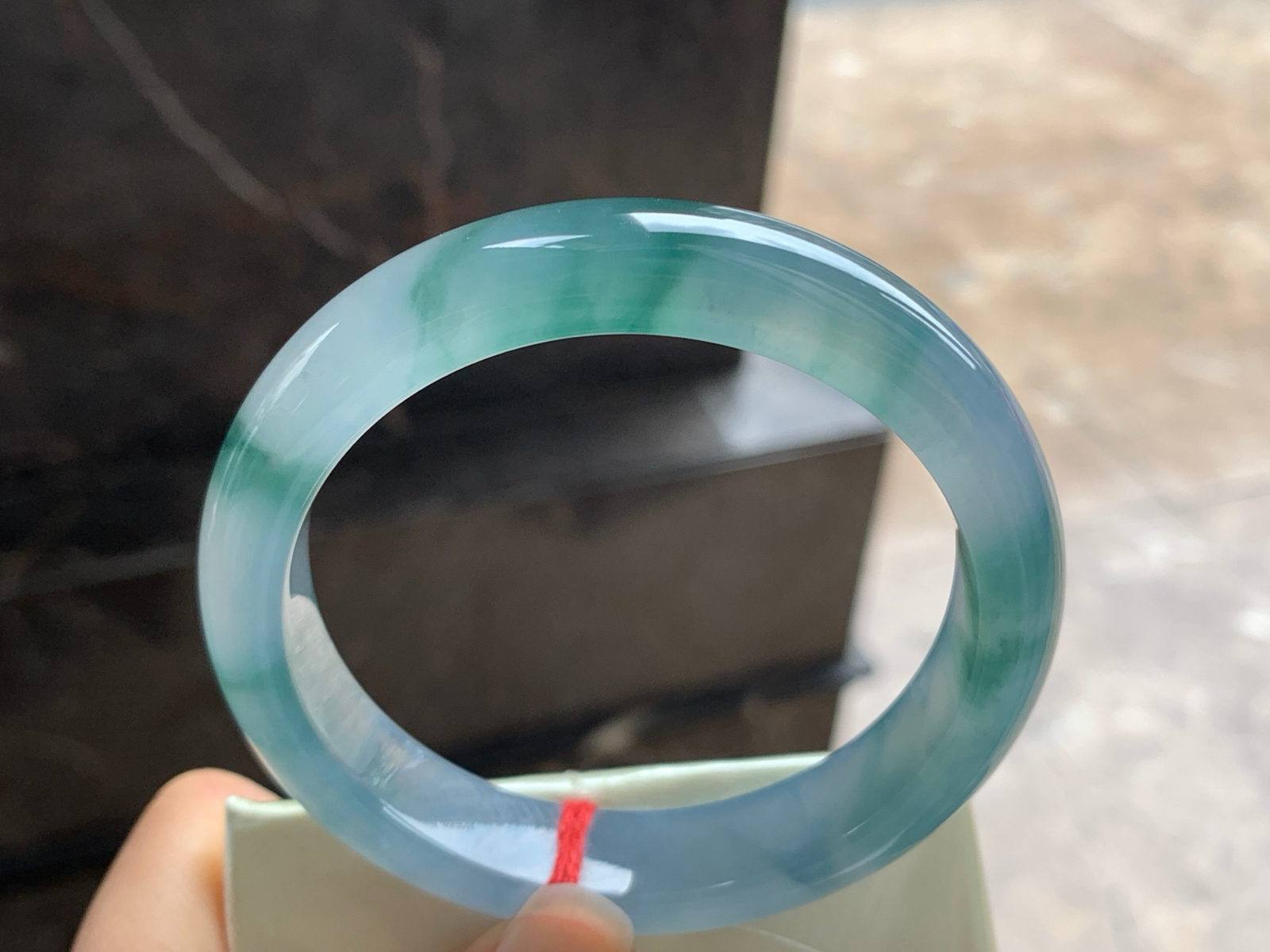 57-12.4-8.3

冰种蓝花手镯^_^飘花浓郁