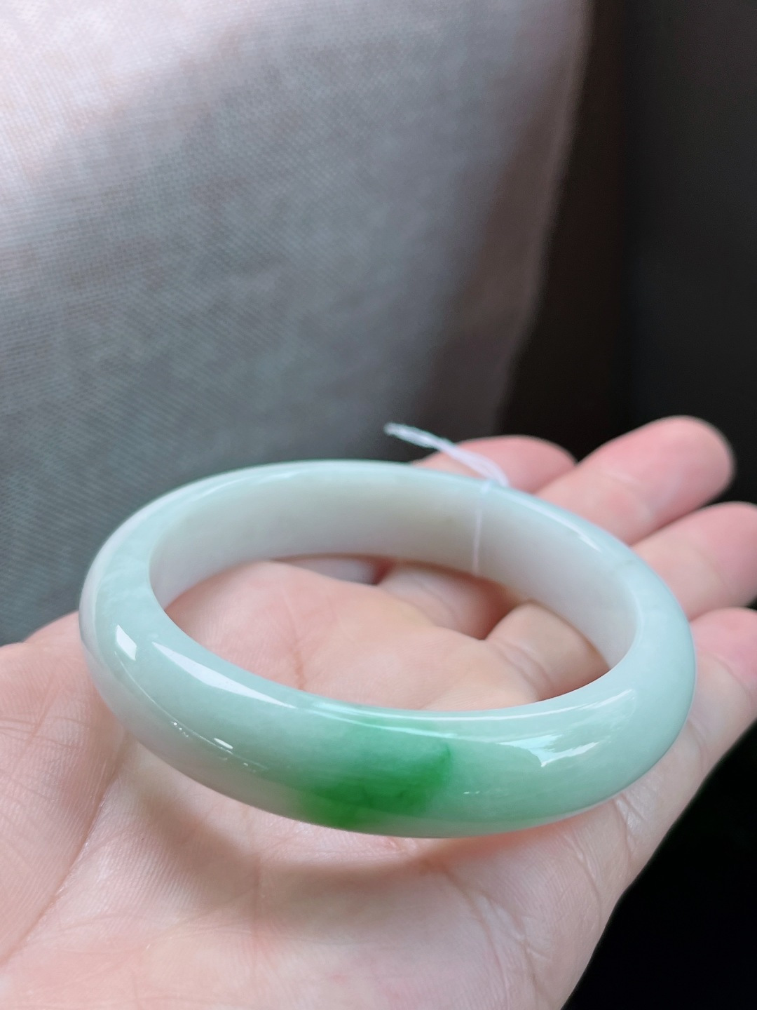 二号正圈白底青手镯，无裂，尺寸54.5-12.8-7.3mm w26nyb