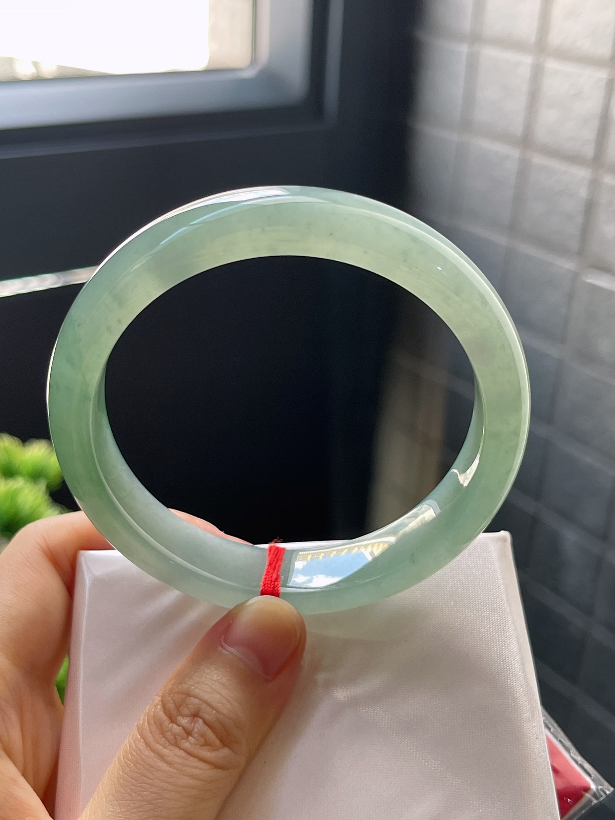 正圈58，冰糯湖水绿翡翠手镯