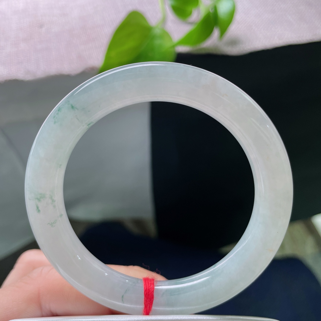 飘花圆条，简约不简单，温柔贤惠，种老，亭亭玉立，洒金，ss52518a